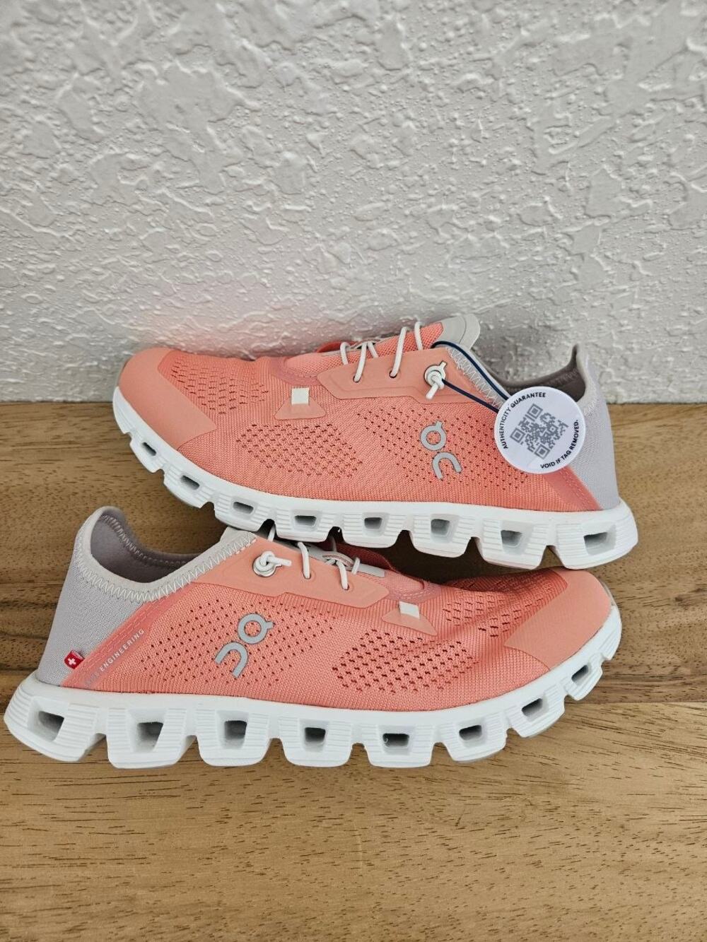 On Cloud 5 Coast Women's Running Shoes Flame/Lilac Pearl US 8 New w/ Box
